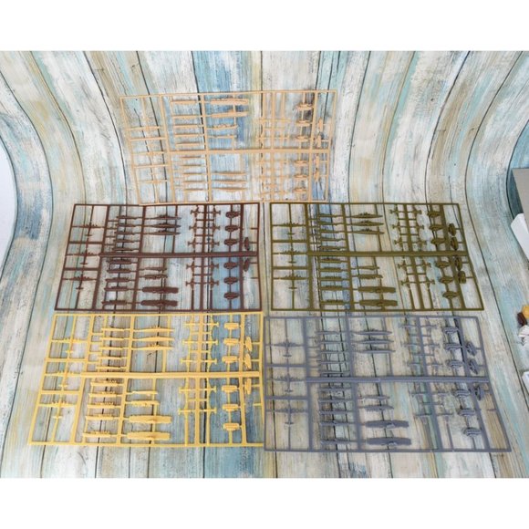 Vintage 1984 Axis & Allies 1942 Board Game Milton Bradley Spring COMPLETE - Picture 3 of 15